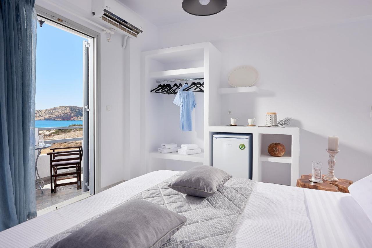 Muses Rooms Milos Provatas 외부 사진